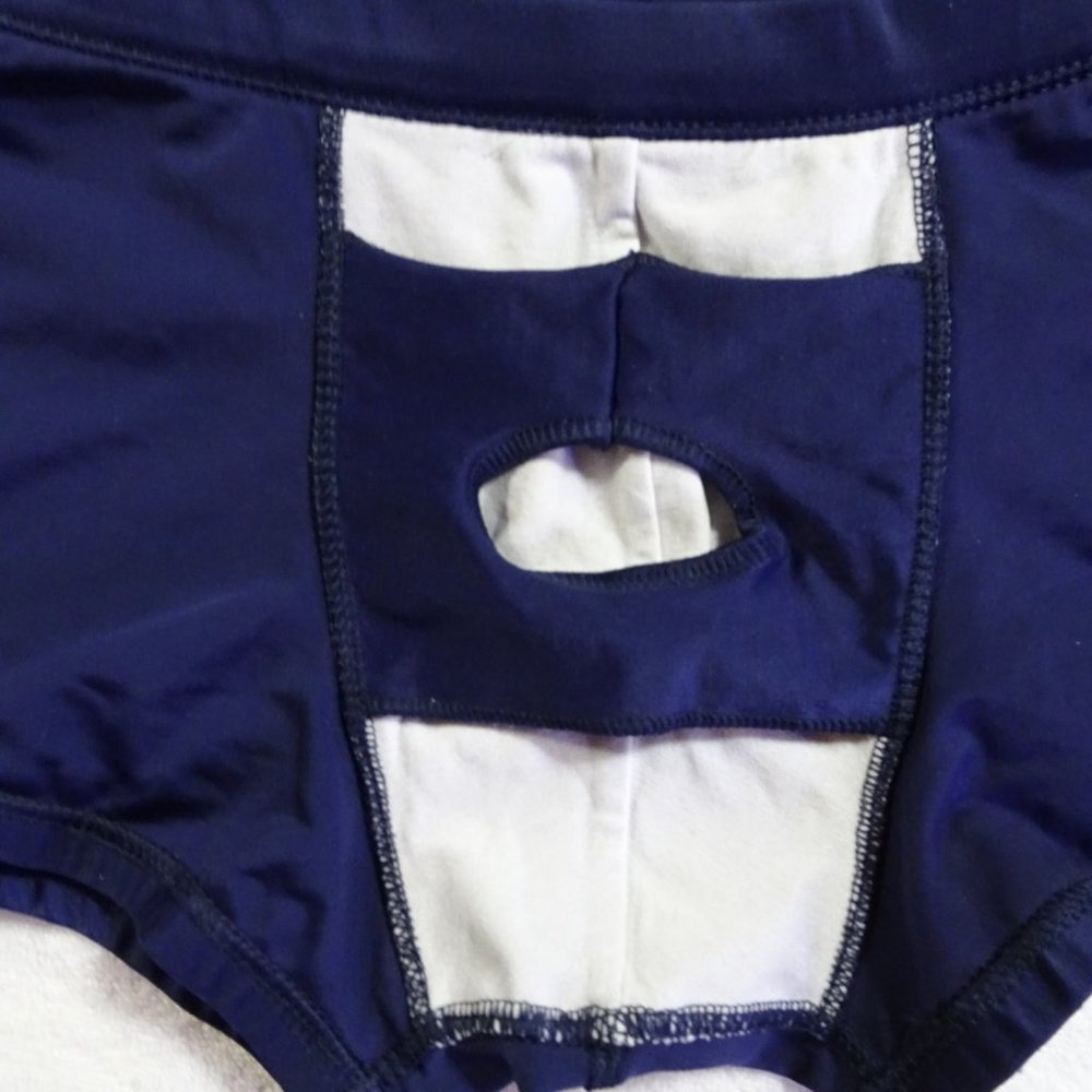 Tulio Men's Men's Square Cut Swim Trunk, w C-Ring Pouch, Navy, Nylon, XL (34-38) - Picture 8 of 14